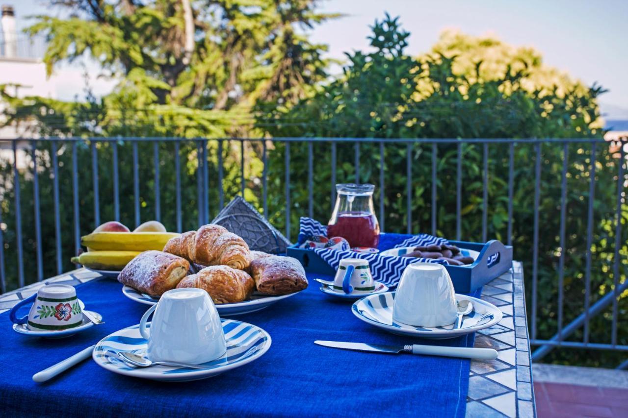 B&B Al Blu Гаета Екстериор снимка
